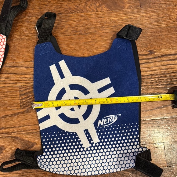 Nerf Dart Tag Guns and Vests Set - Picture 10 of 11